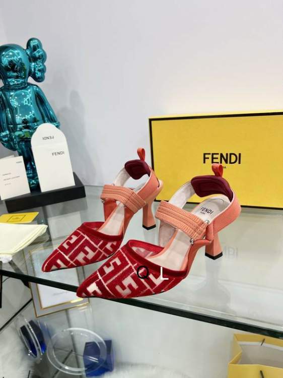 Picture of Fendi Shoes _SKUFENDI0111sz35-39LL01125047